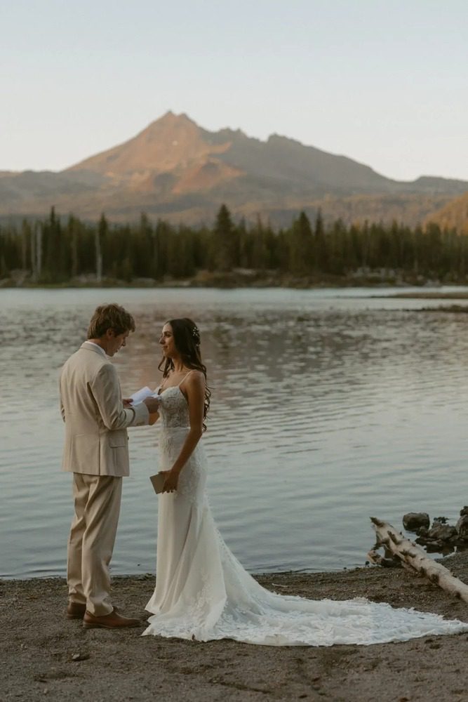 Micro Wedding at Sparks Lake