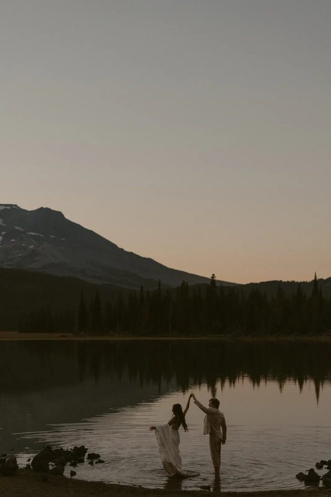 Micro Wedding at Sparks Lake