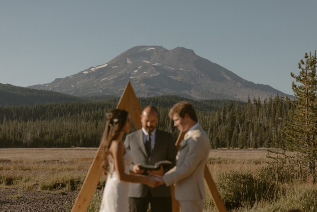 Micro Wedding at Sparks Lake