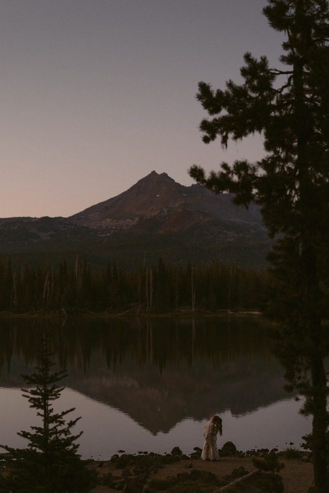 Micro Wedding at Sparks Lake
