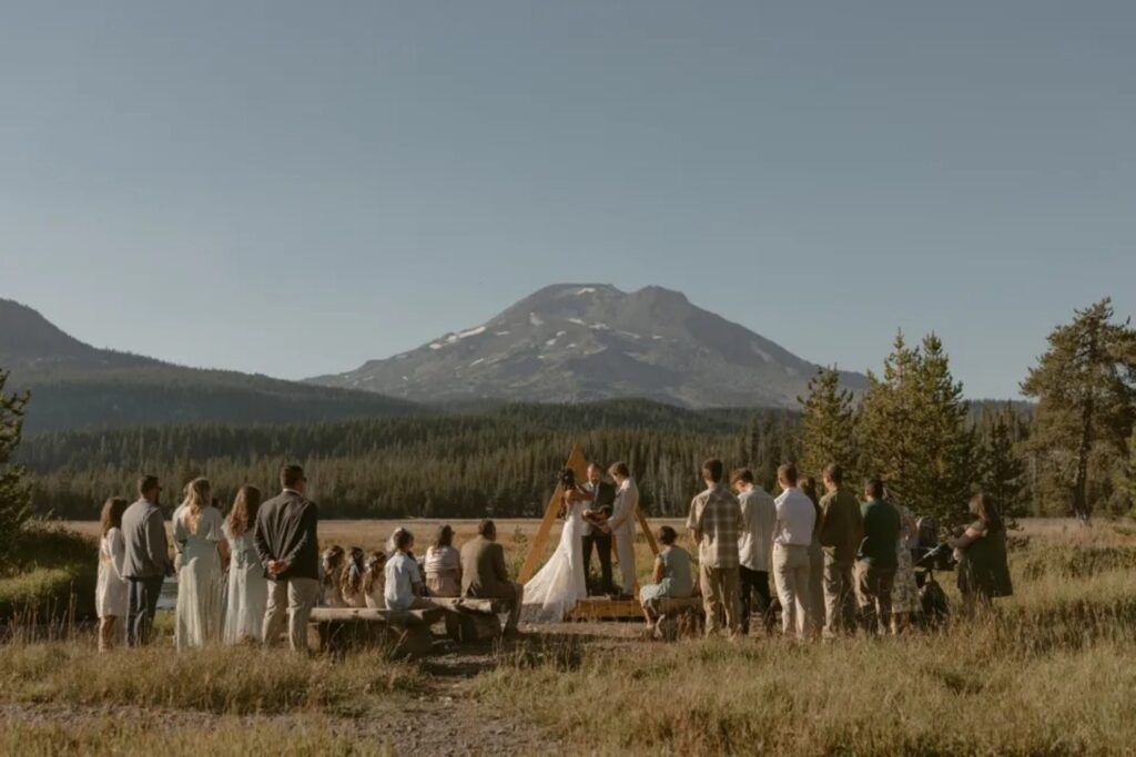 Micro Wedding at Sparks Lake