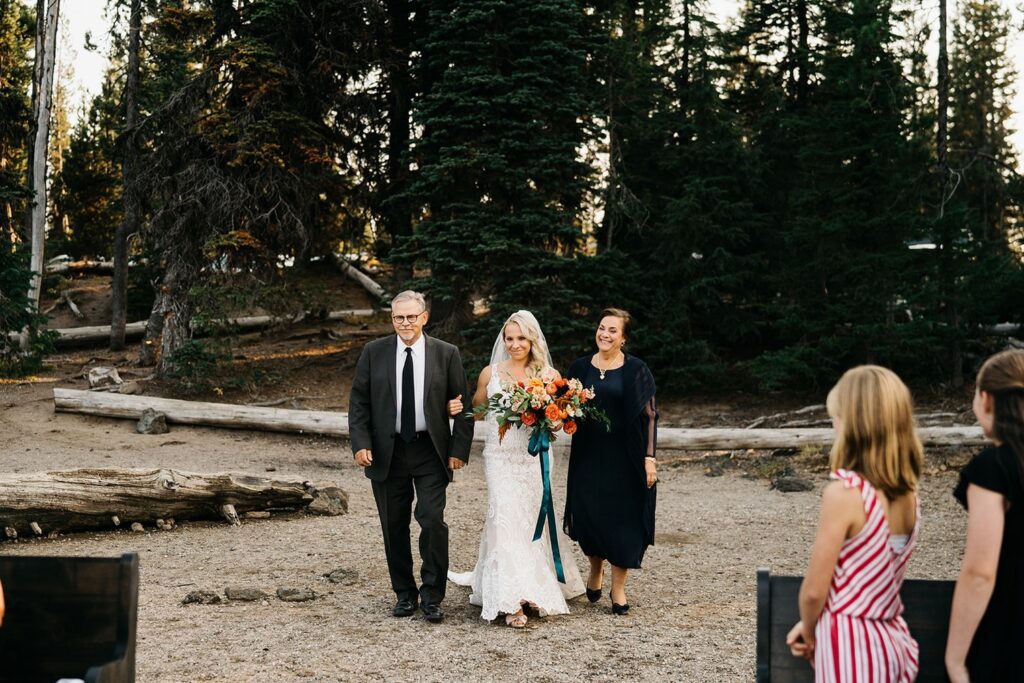 Mountain Inspired Micro Wedding at Sparks Lake