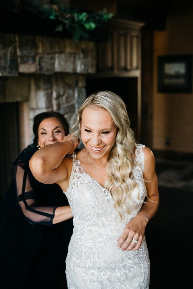 Mountain Inspired Micro Wedding at Sparks Lake