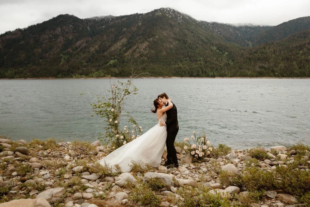 Oregon Winter Elopement