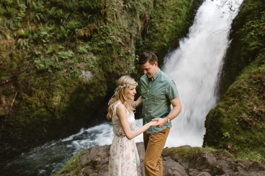 Oregon Winter Elopement