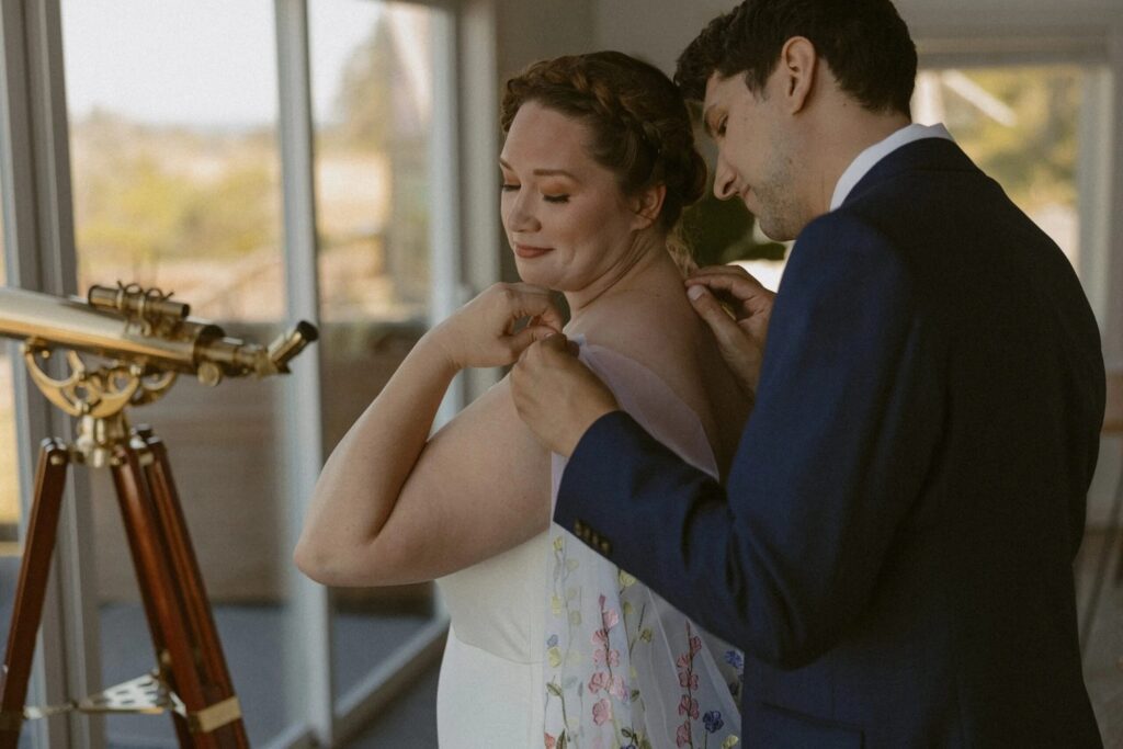 Scenic Olympic Peninsula Elopement Second Beach